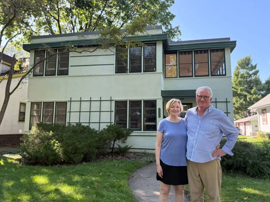 🏡 Inside the briefly famous "1936 Insulite House"