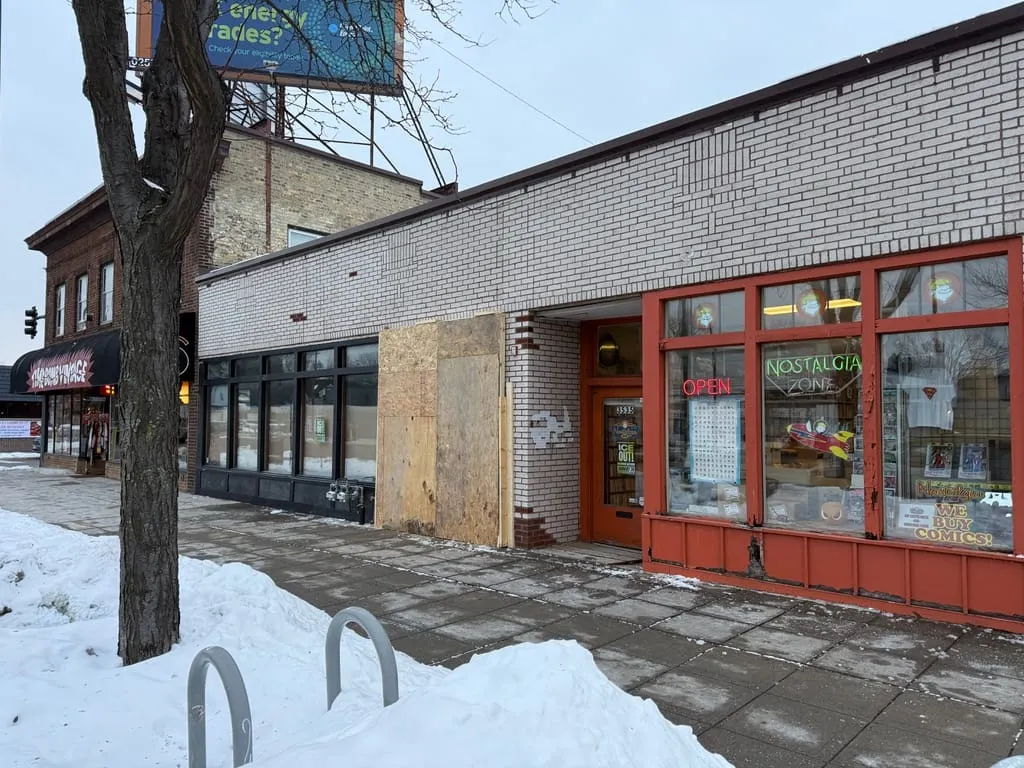 💿 Time Bomb and Nostalgia Zone both expanding at 36th and Lake