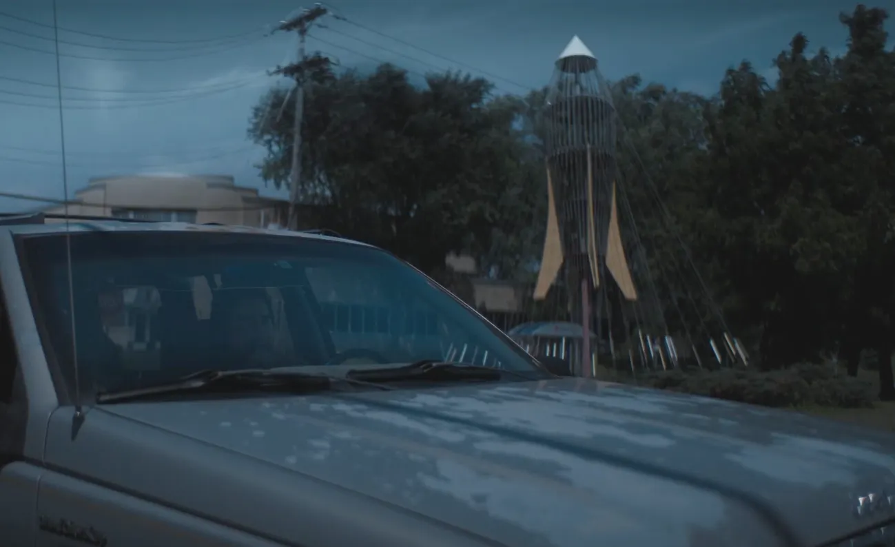 🎬 "The Boom" is an eerie short film inspired by the Longfellow Boom