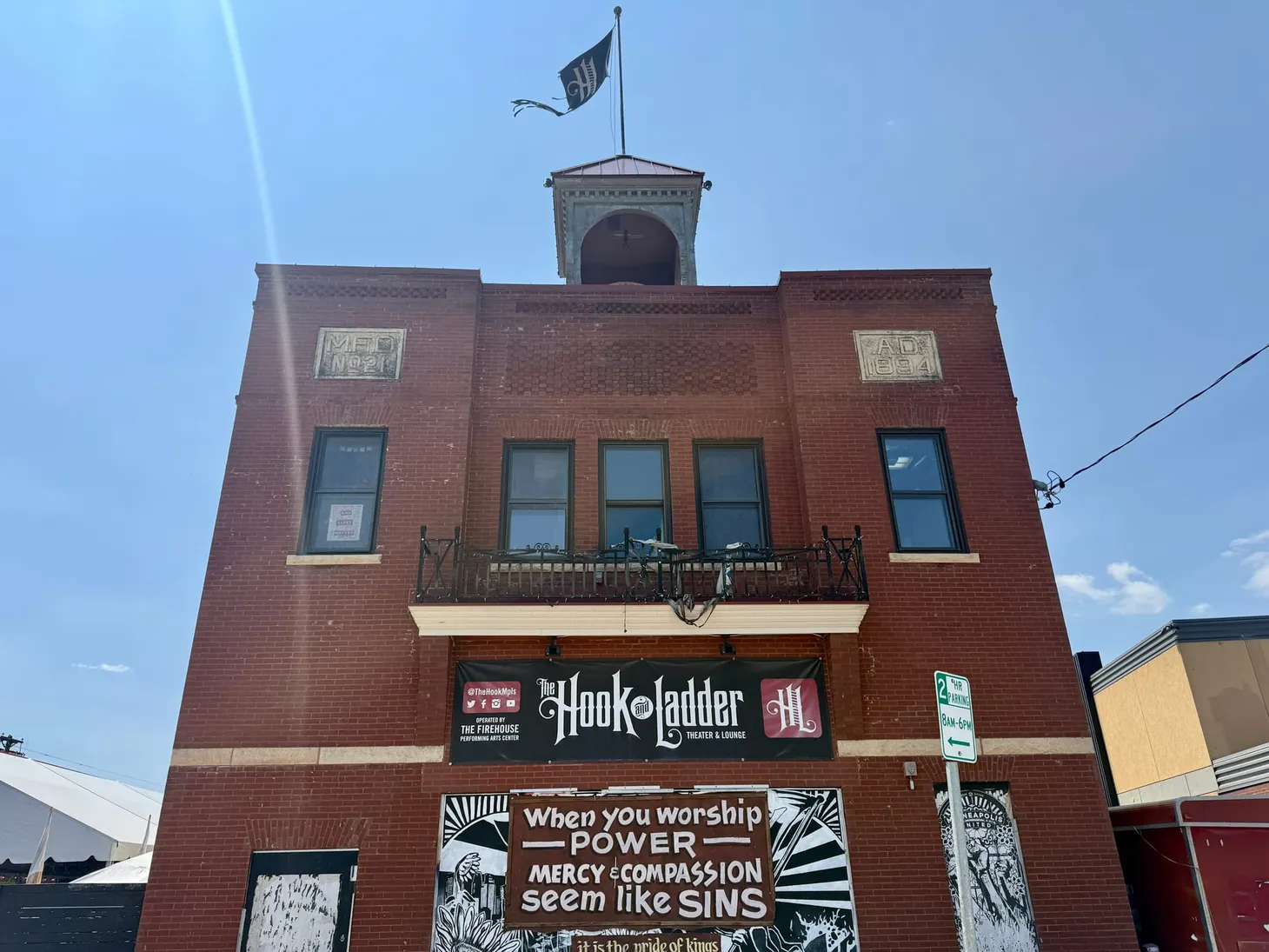 🎸 The Hook and Ladder turns 10