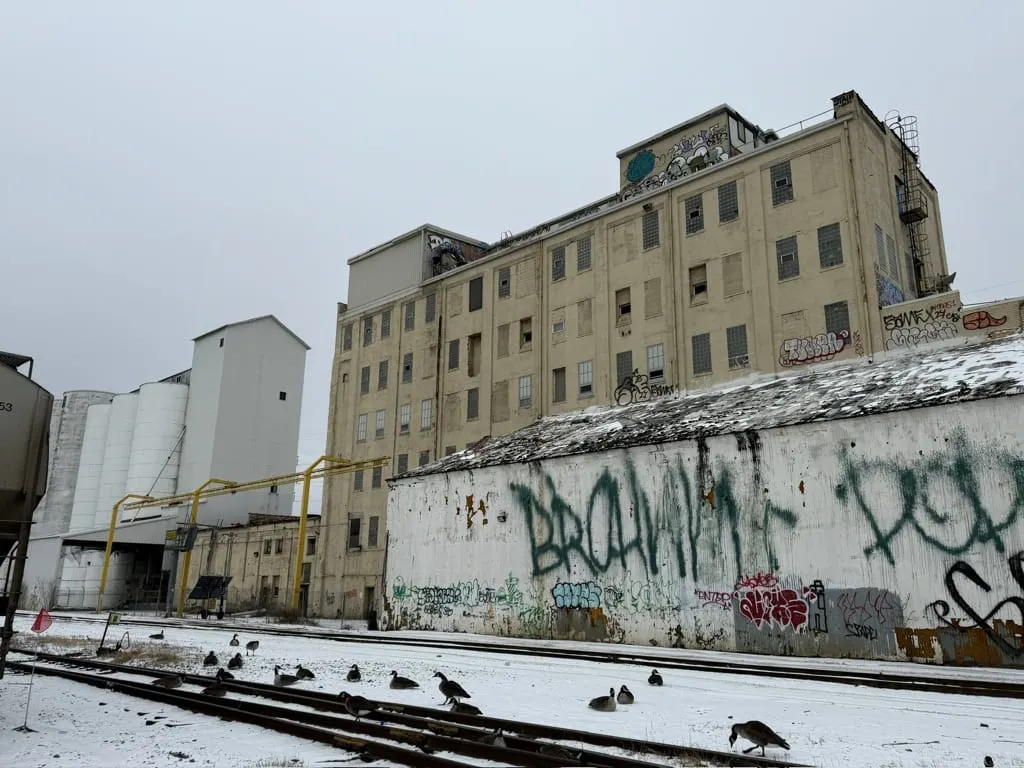 🏗️ Developer unveils plans for Nokomis Mill site at 35th and Hiawatha