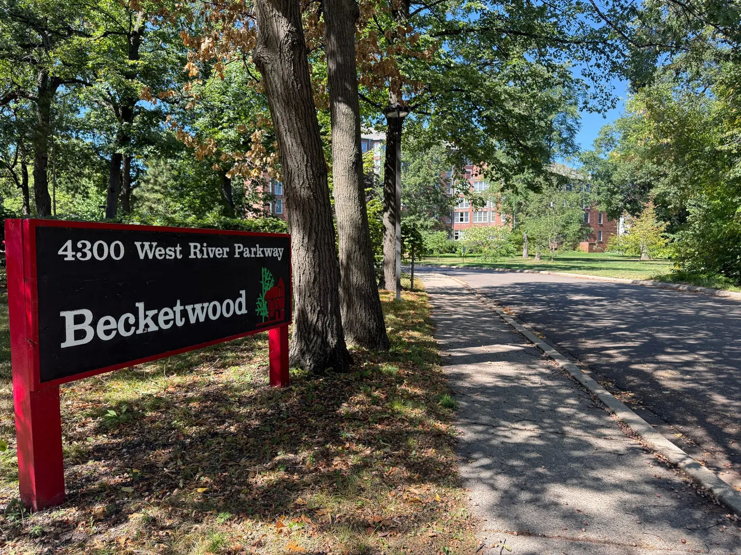 🏫 "Like never-ending summer camp": Becketwood senior co-op turns 40