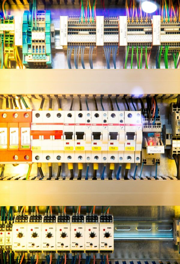 Utbedring av skjult elektrisk anlegg, må konstruksjonen åpnes?