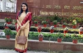 Khushhali Solanki AIR 61, CSE' 23 UPSC Notes and Resources