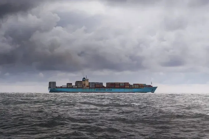 transport panneaux solaires cargo