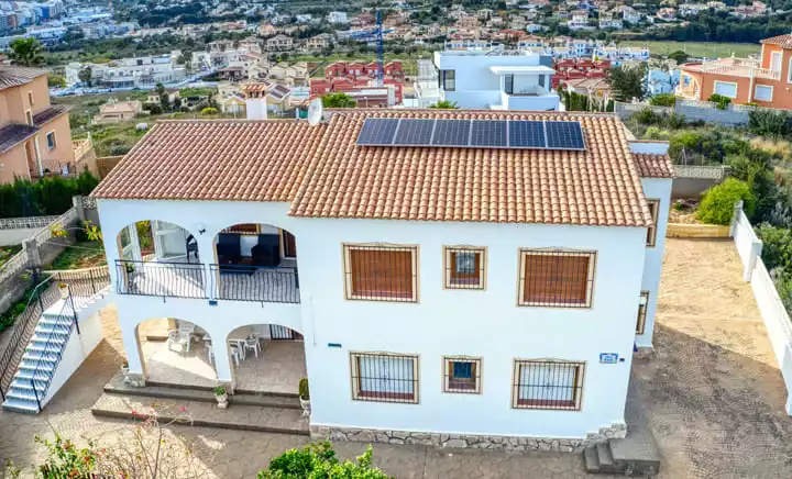 panneaux solaires espagne