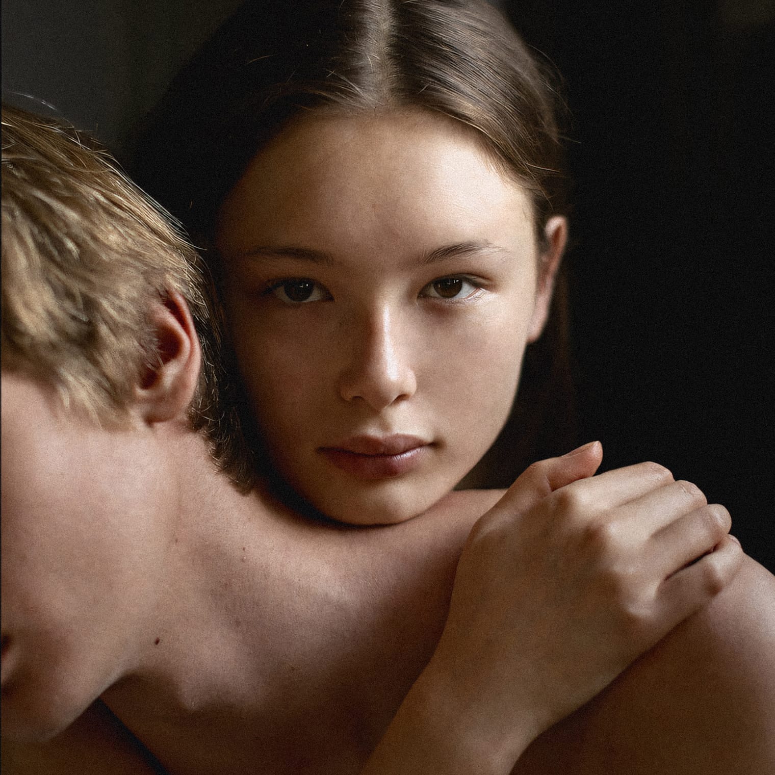 Natural Light Portraits by Cayetano González