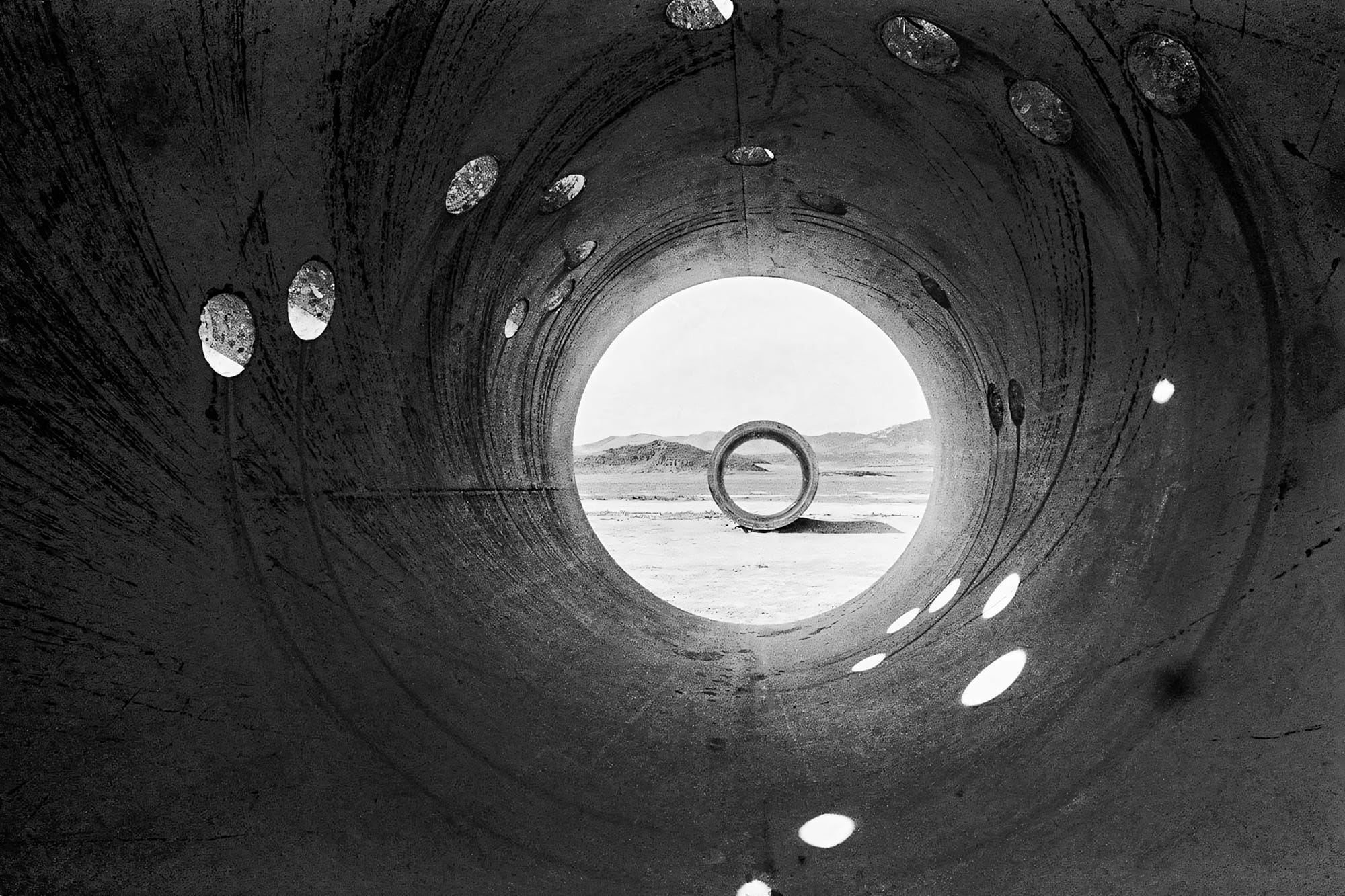 Francois D. Photographs the American West in Black and White