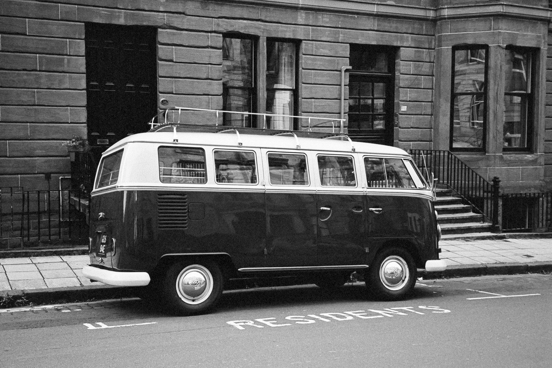 0723-Glasgow-Rollei35S-TX400-09.jpg