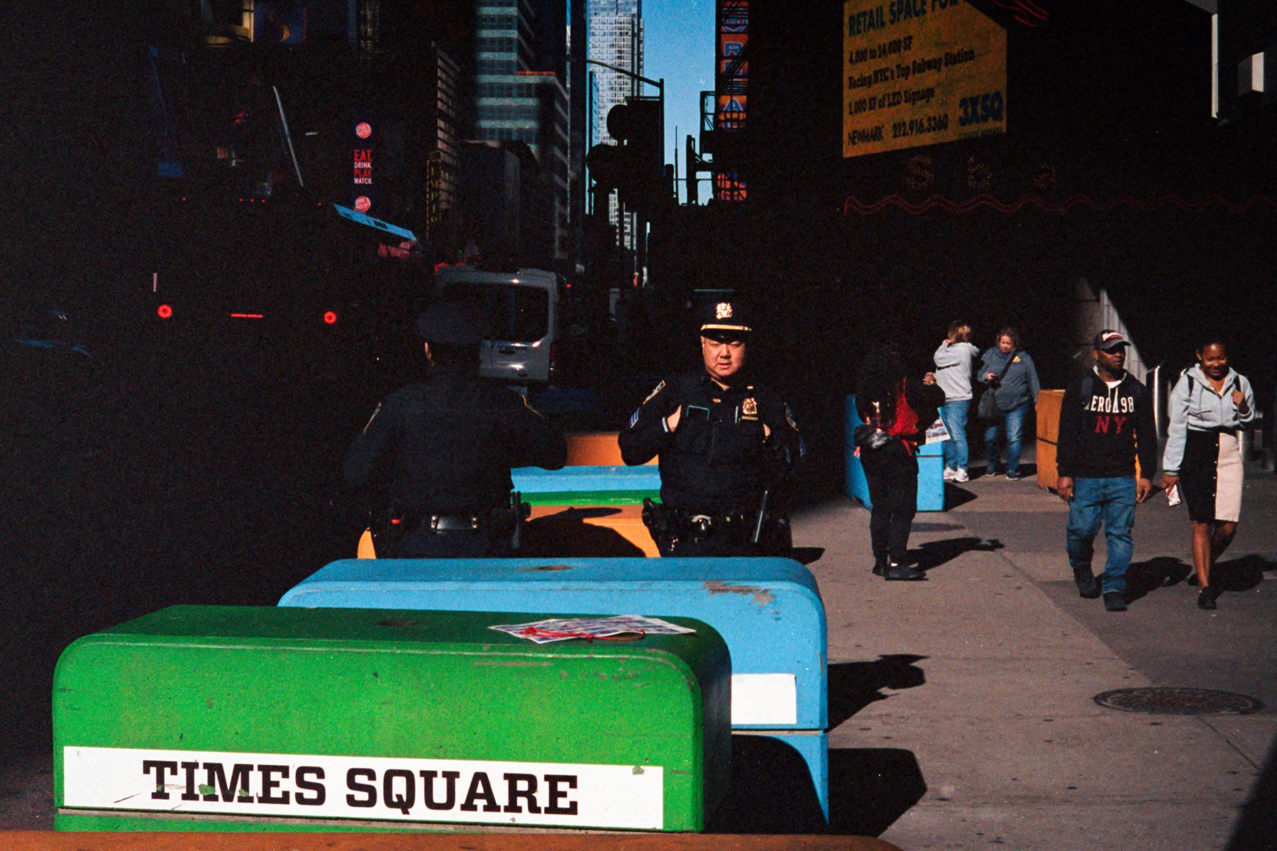 102023-NYC-MP50mm-Portra400-04.jpg