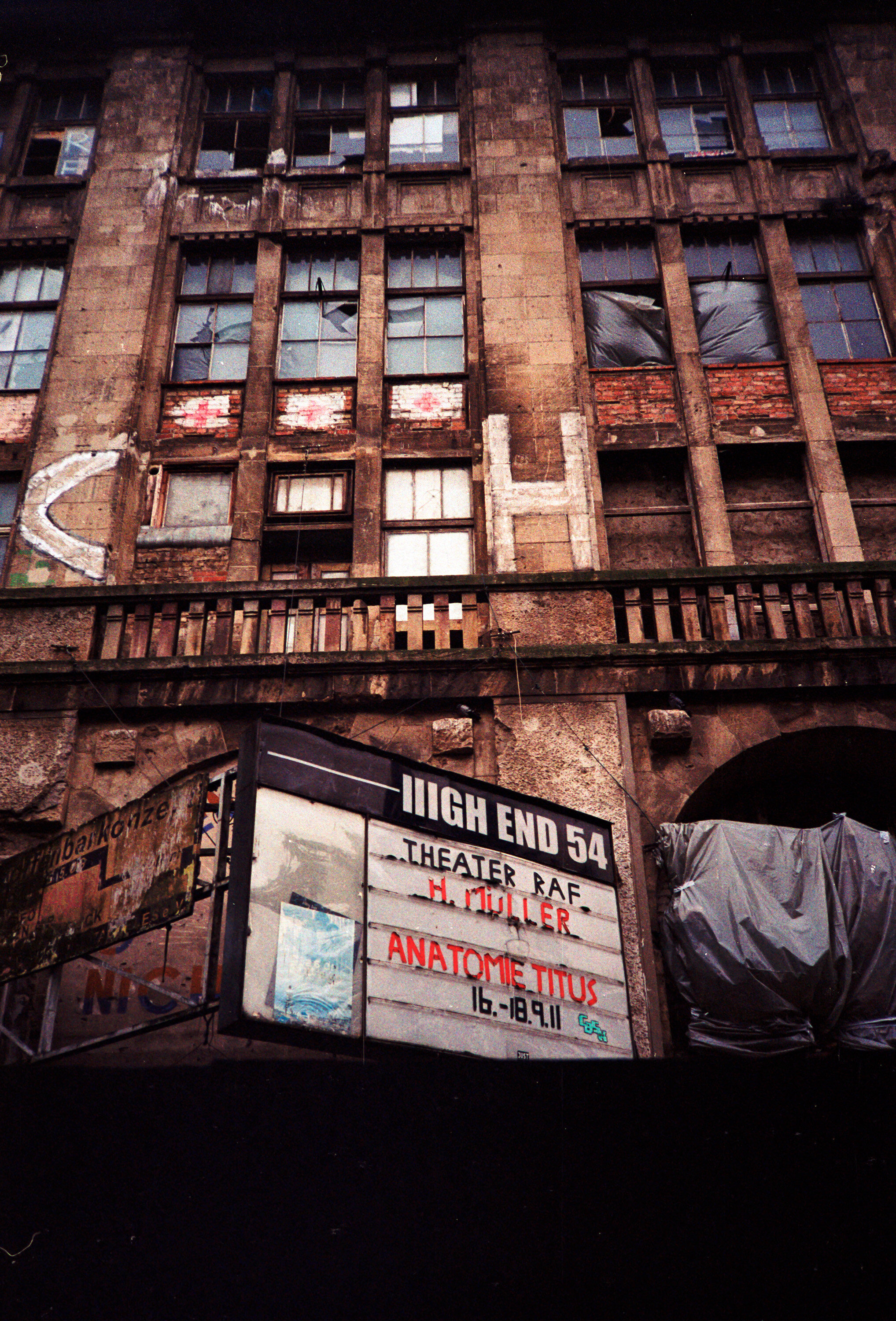 High-End-54-01 copy.jpg