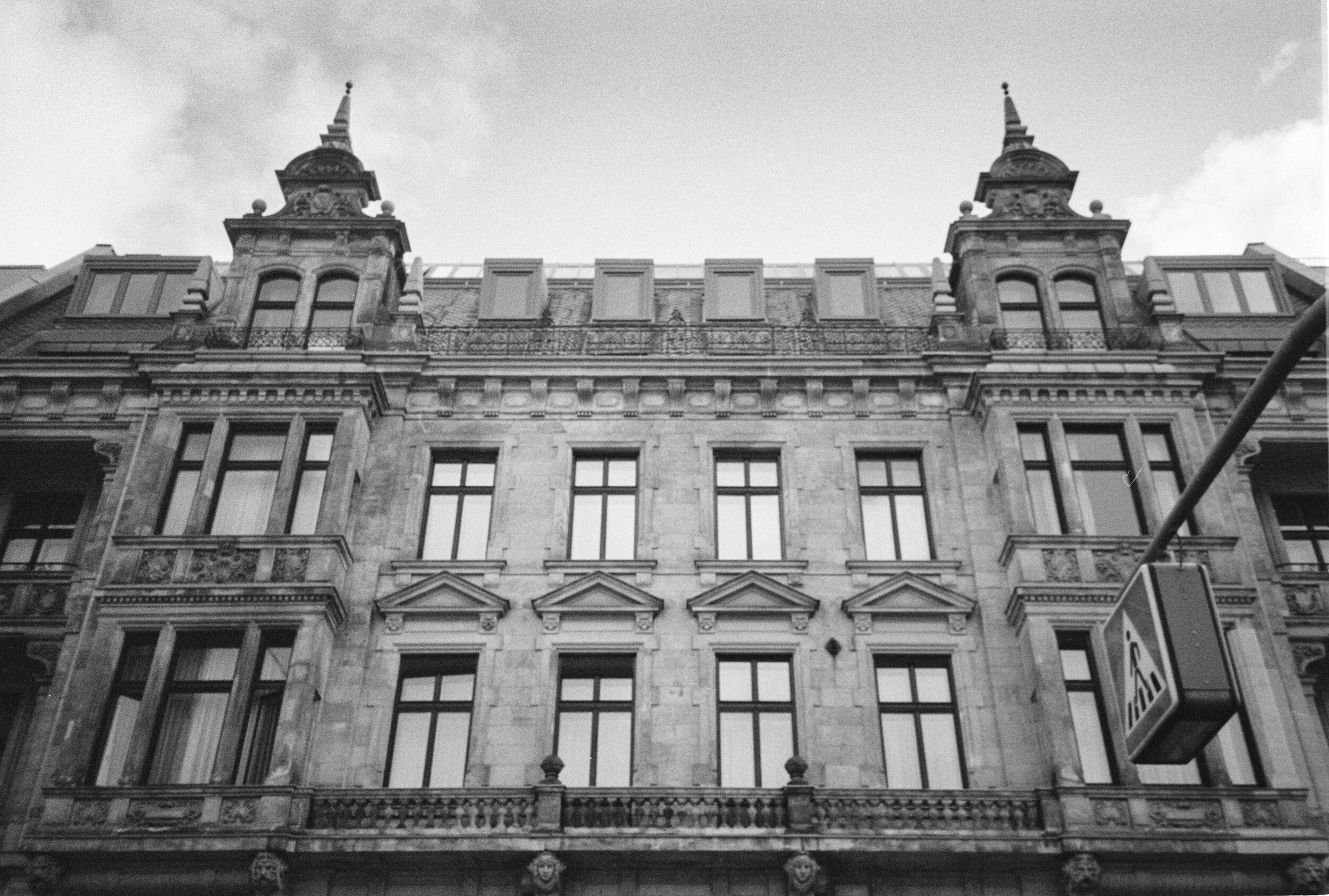 Kreuzberg-architecture-03 copy.jpg