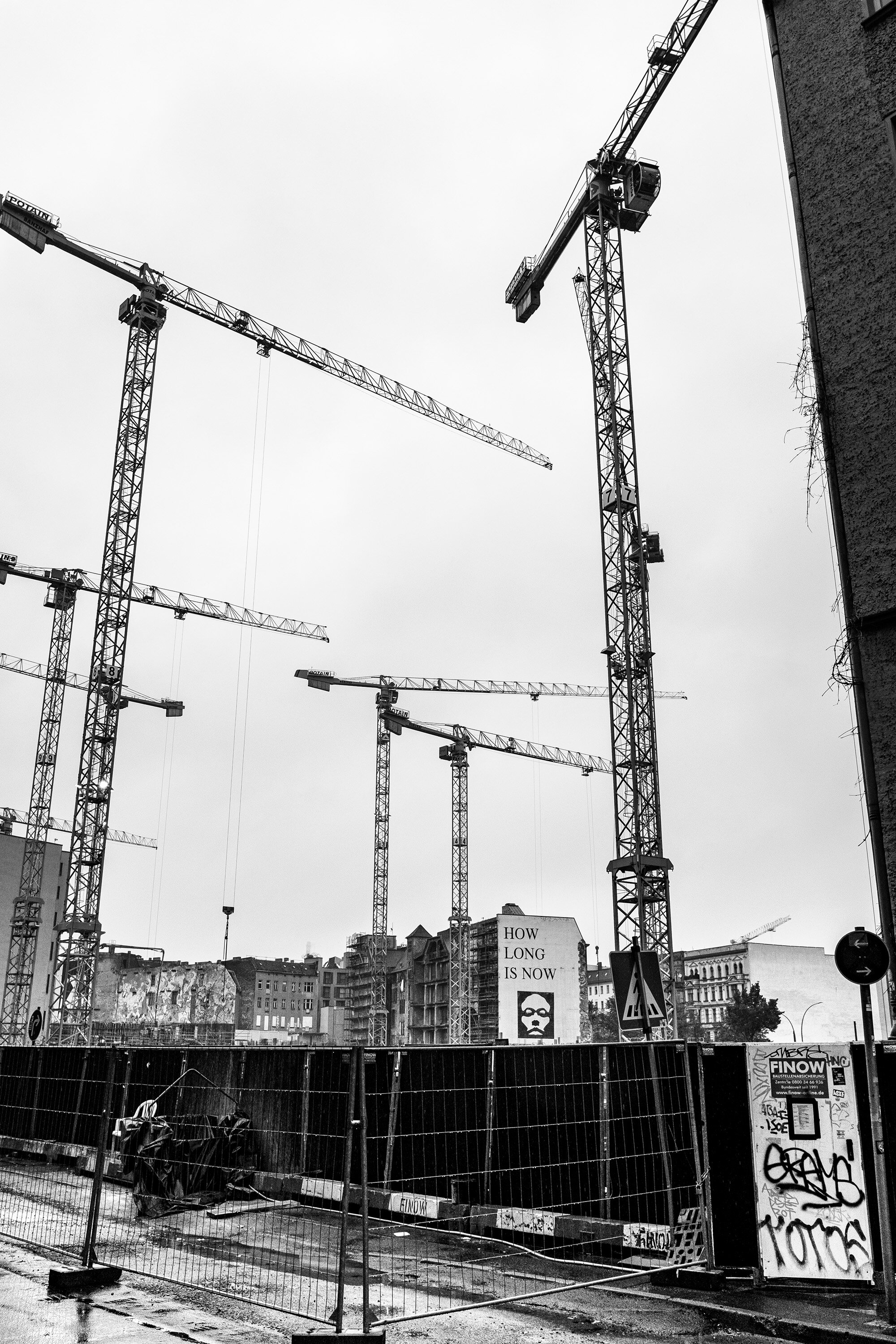 Mitte-Street-Berlin-2019-01.jpg