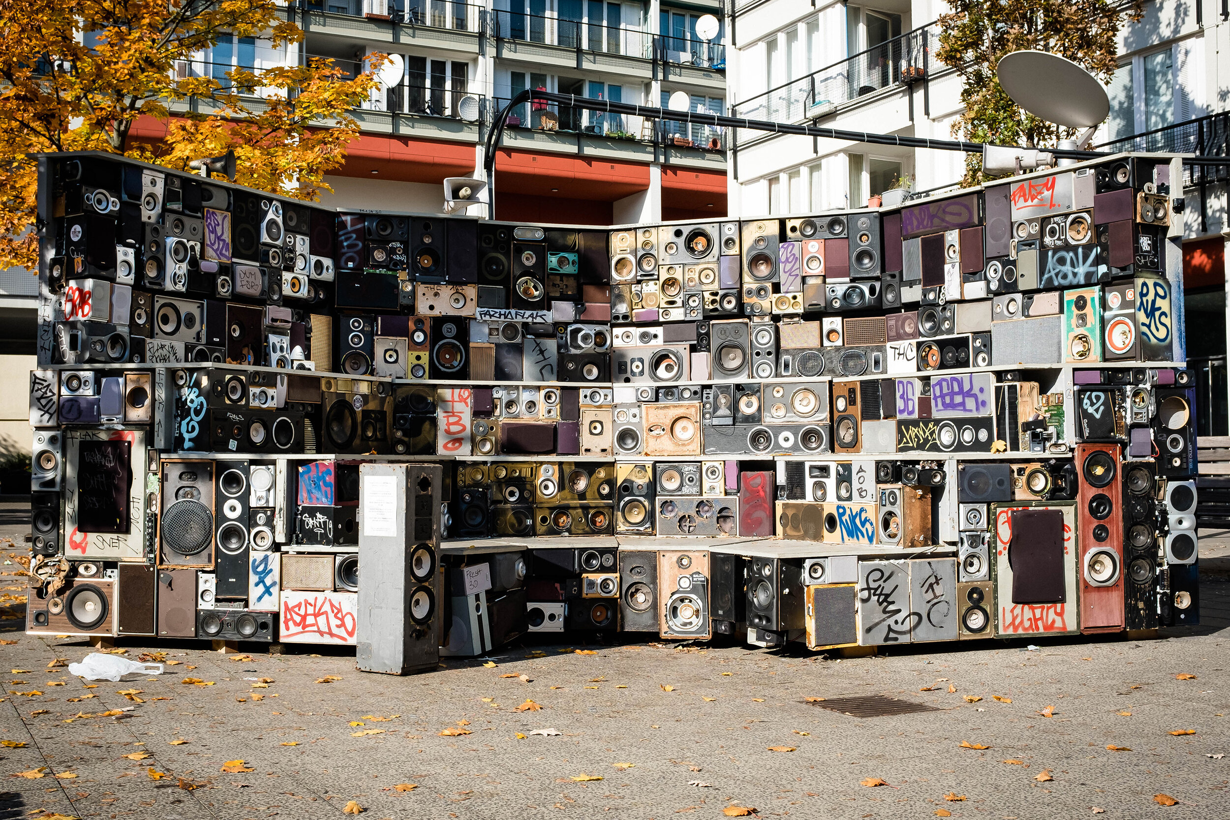 schoneberg-boombox-01 copy.jpg