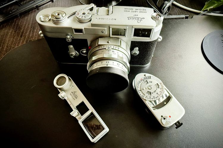 1964 Leica M3, 50mm Dual Rangefinder, Leicameter Mr4