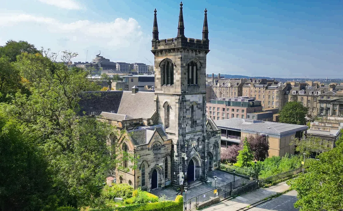 The Edinburgh Minute ⏰ Tuesday 18 August 2026
