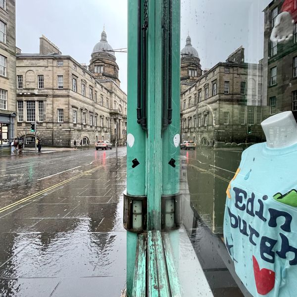Get your 10p-per day subscription to sustain The Edinburgh Minute into 2025