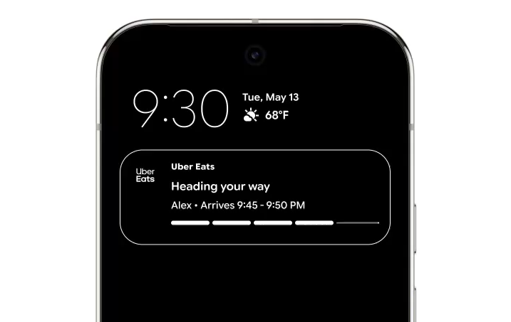 A photo showing live updates on the lock screen.