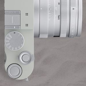 Leica Q2 "Ghost"