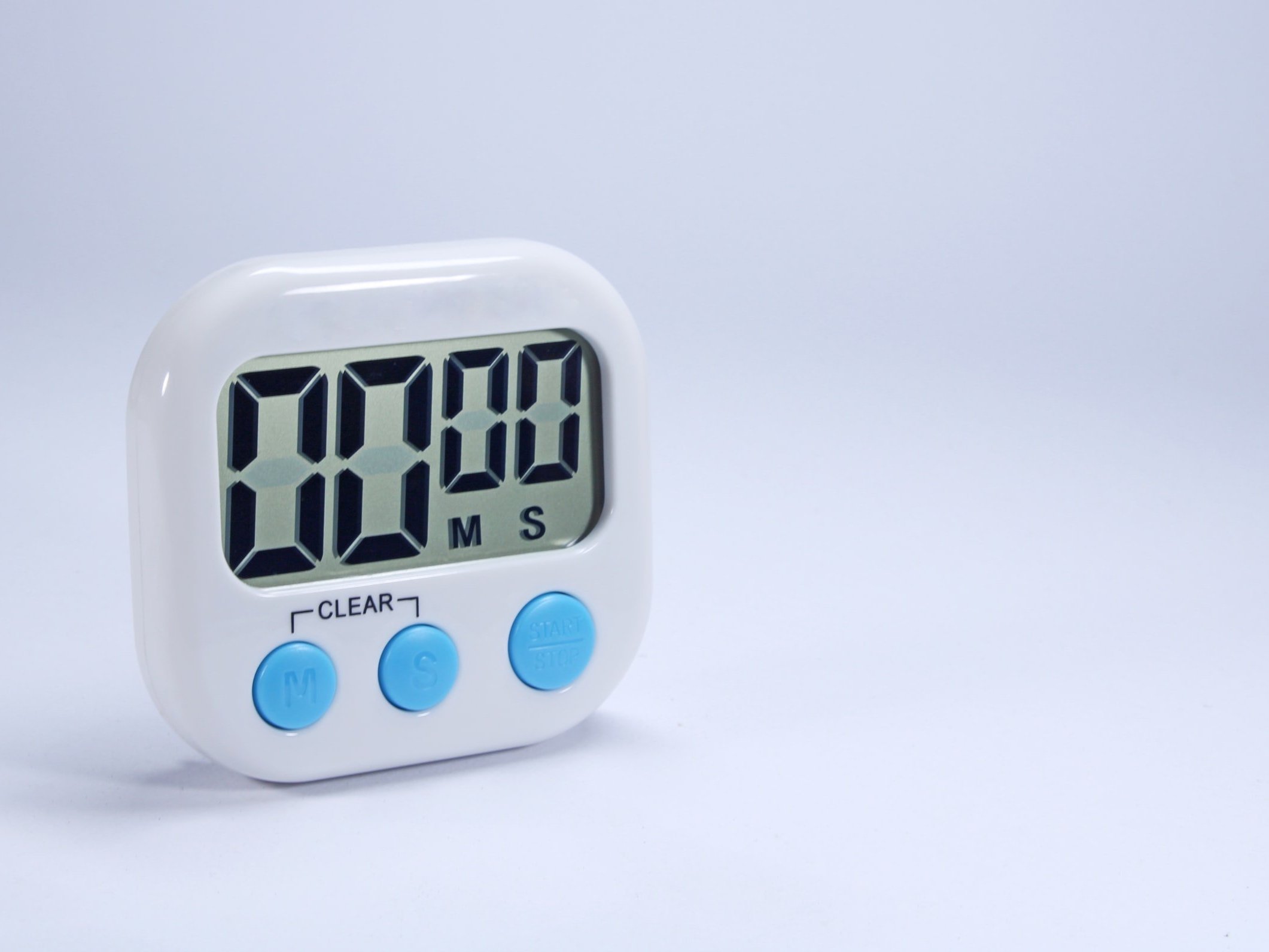 A digital timer set to zero.