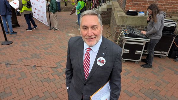 Reid the Room! The Republican Split on John Reid.