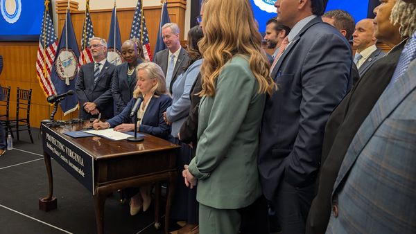 Spanberger Signs Executive Order on Data Centers