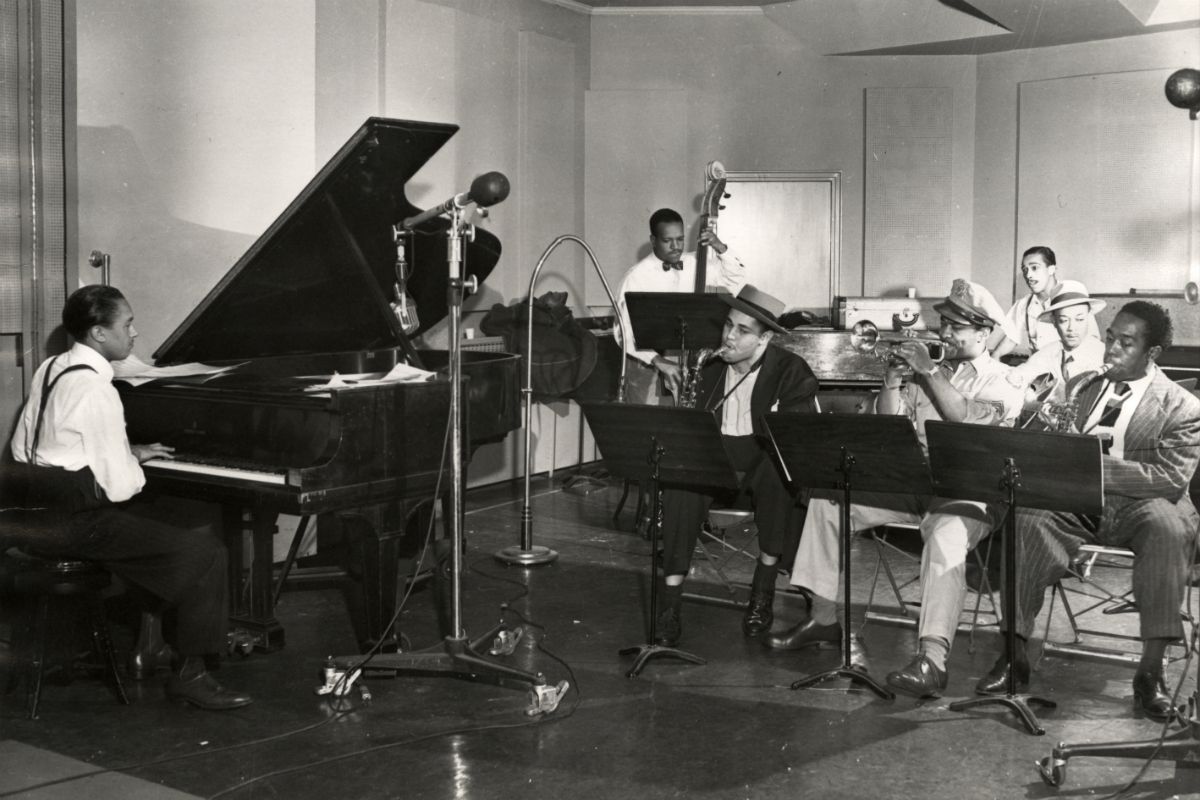Jay McShann, Dizzy Gillespie, Charlie Parker Jam Session'da. Fotoğraf: UMKC LaBudde Special Collection.