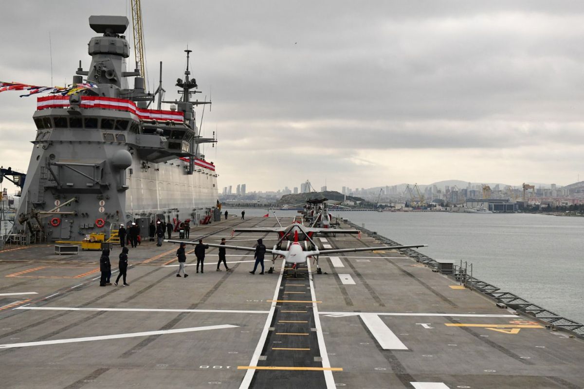 TCG Anadolu. Fotoğraf: AA.