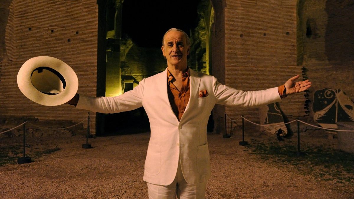 MUHTEŞEM GÜZELLİK (Paolo Sorrentino, 2013).