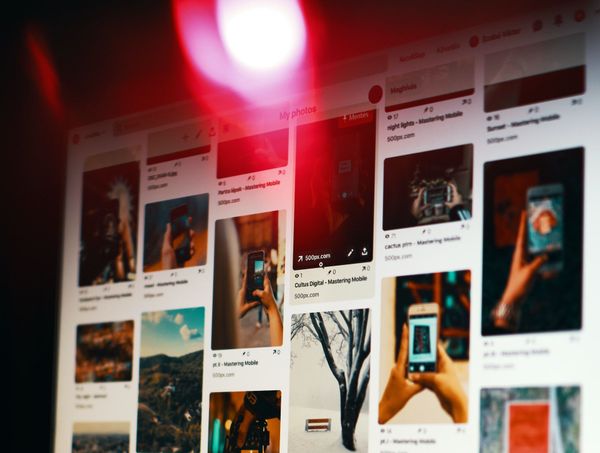 5+ Best Social Media Feed Aggregators in 2023 [Top Picks]