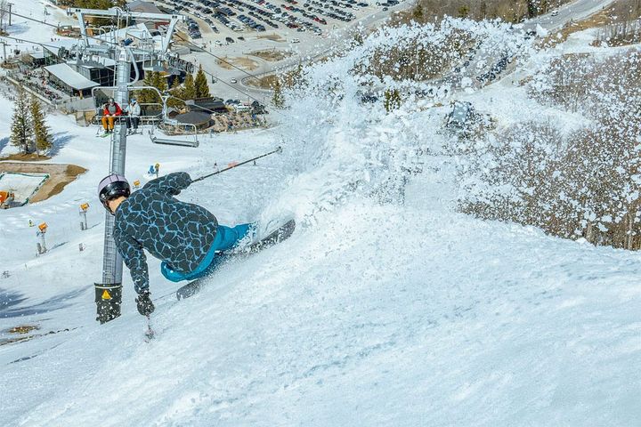 Killington is now down to just Skye Peak until the lady with the fat skis sings.  📷 Killington