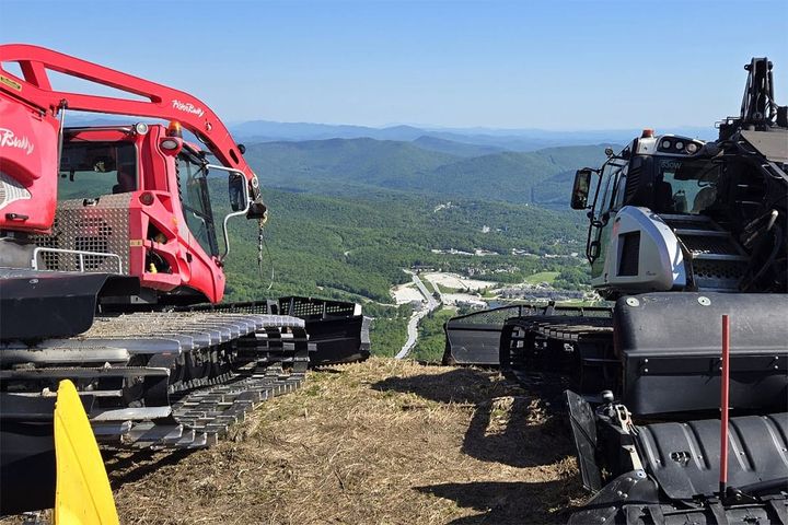 The end of the season is fully in the hands of Killington's groomers as they work their magic to extend the ski season. 