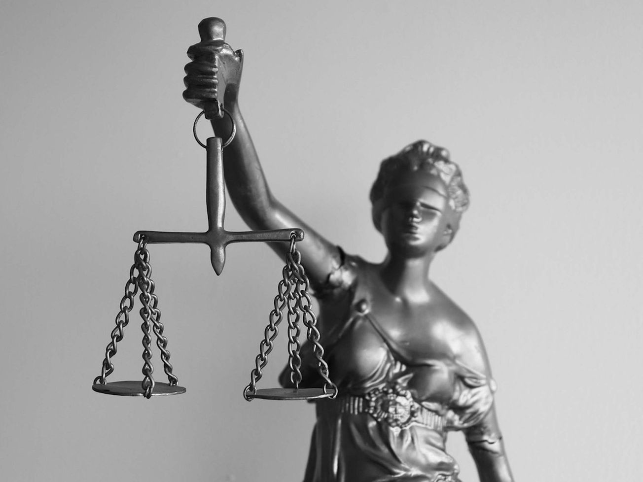 LEGISLATÍVA: Ústavný súd SR na neverejnom zasadnutí pléna rozhodol v dvoch veciach