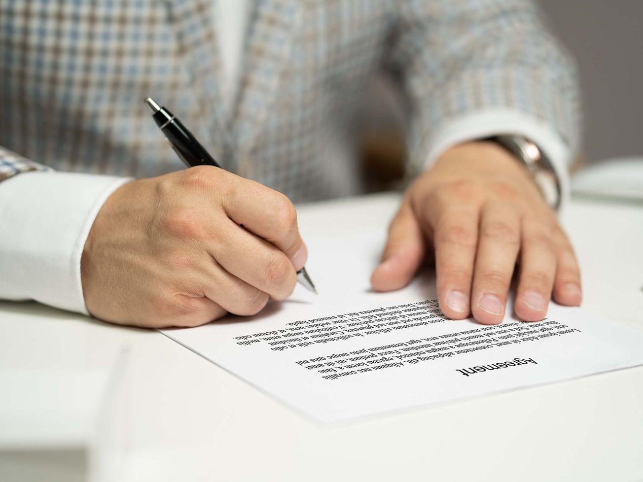 JUDIKATÚRA: Zmluva o budúcej zmluve – nahradenie prejavu vôle súdom