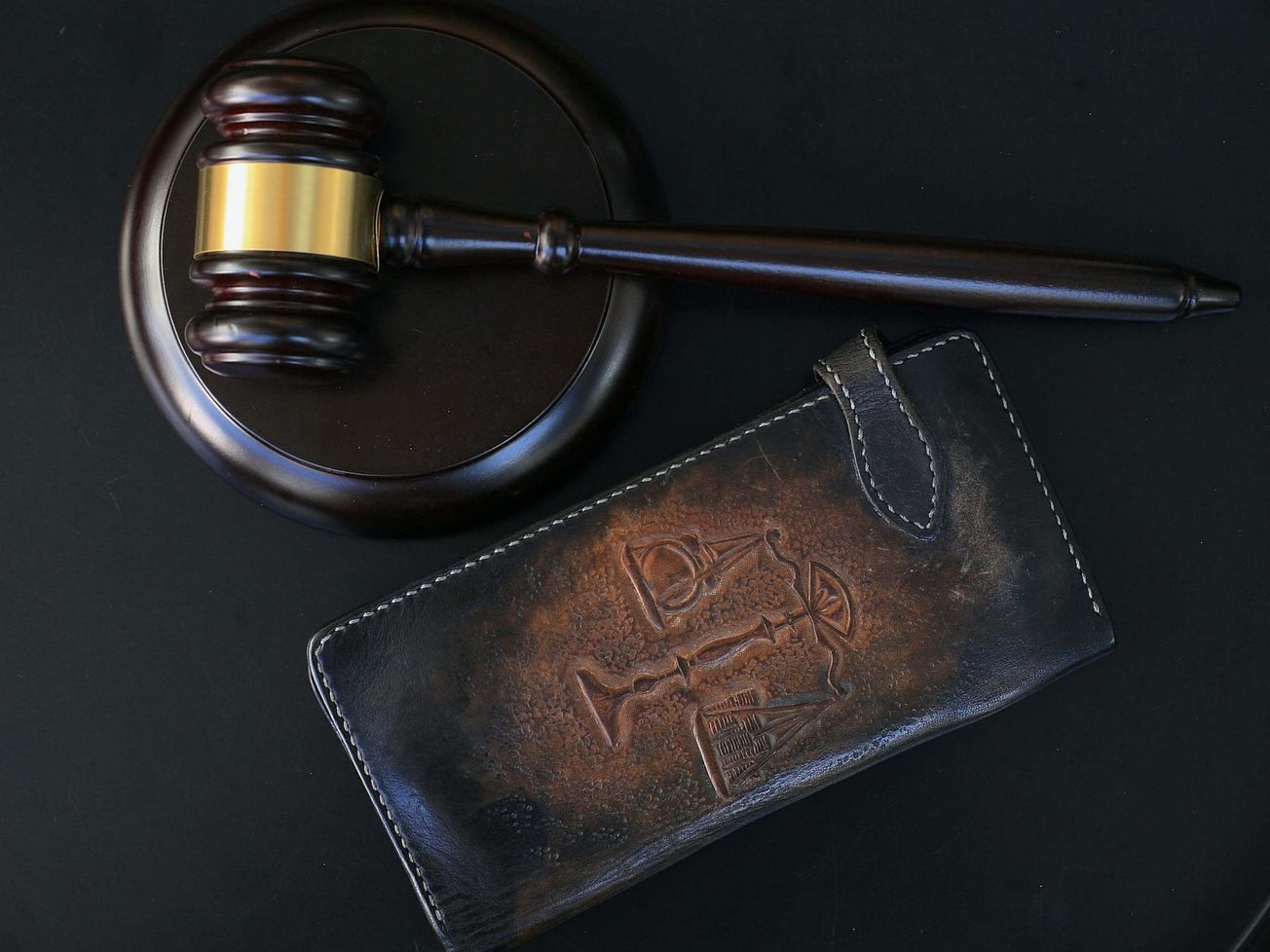 JUDIKATÚRA: Pasívna vecná legitimácia štátu v konaní pred všeobecným súdom