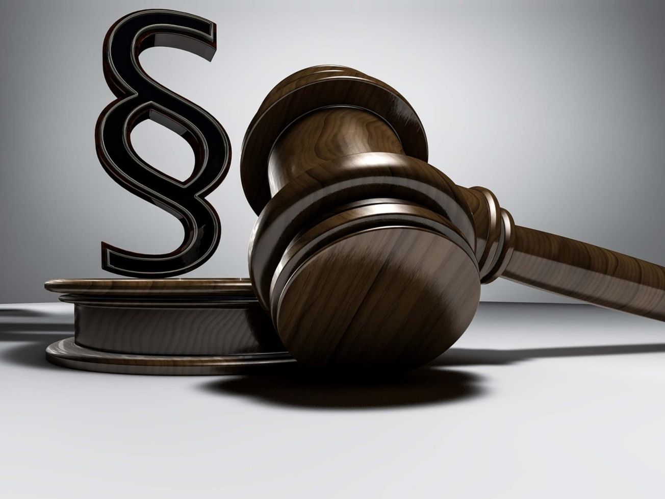 JUDIKATÚRA: Poverenie zamestnanca versus splnomocnenie