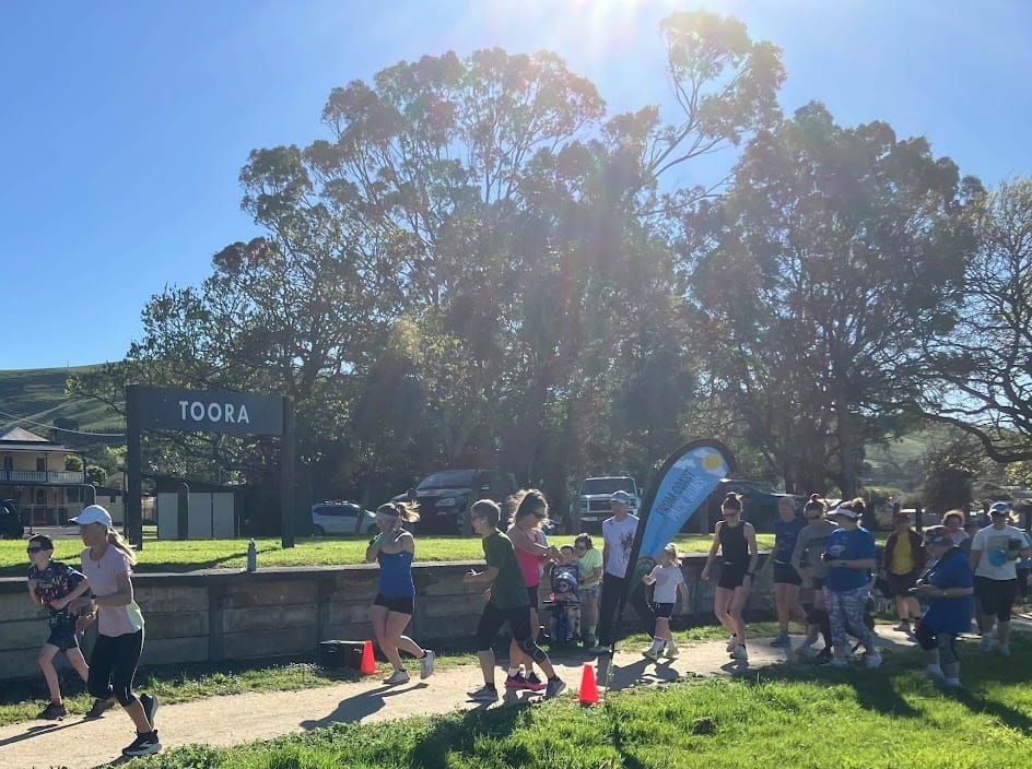 Pack Run return to Toora