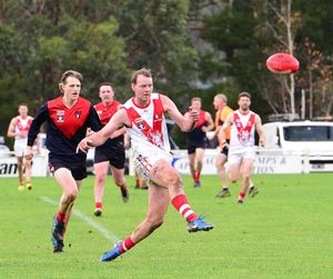 Seniors Footy round up