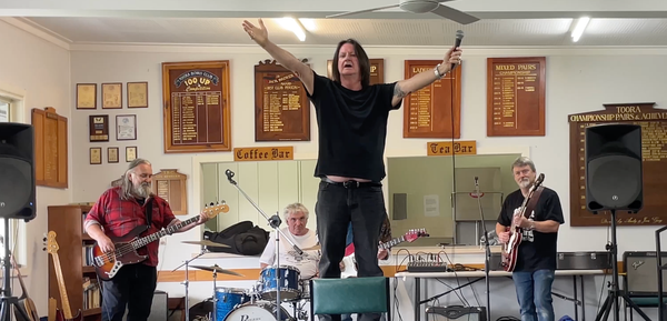 Open your heart at Toora’s open mic night