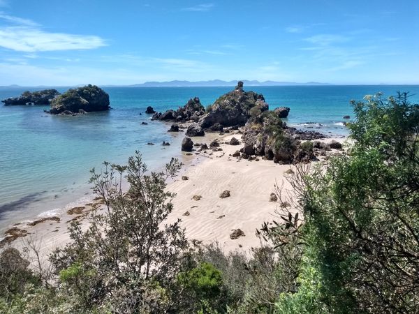 Smart snorkelling: your guide to safe underwater adventures