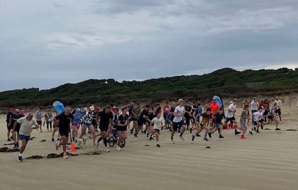 Prom Coast Pack Runs