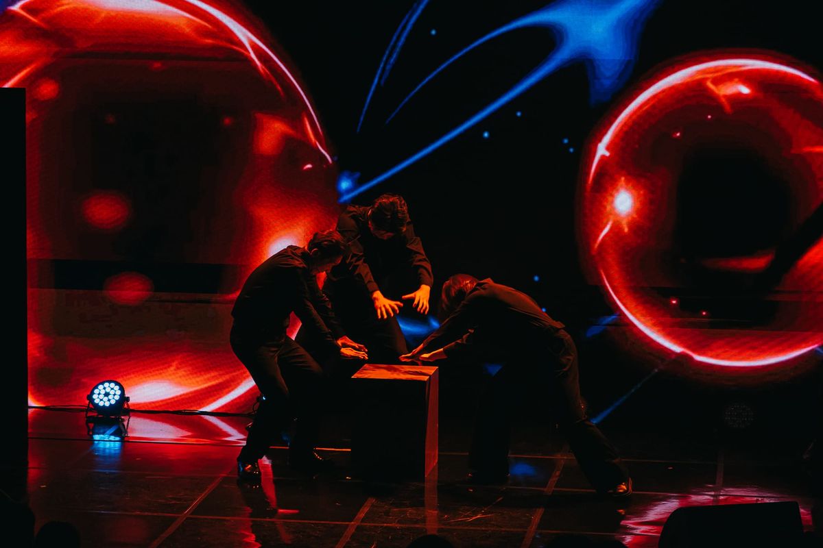 연극 <양자전쟁>