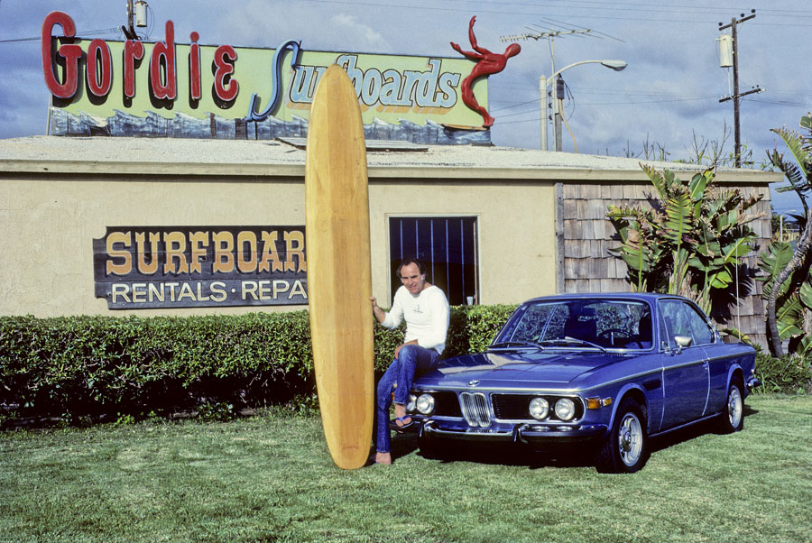 andrewromano:

Gordie Duane, 1930-2011
Photo via Mr. John Romano, a.k.a. “Dad.”&nbsp;


I want that car.
