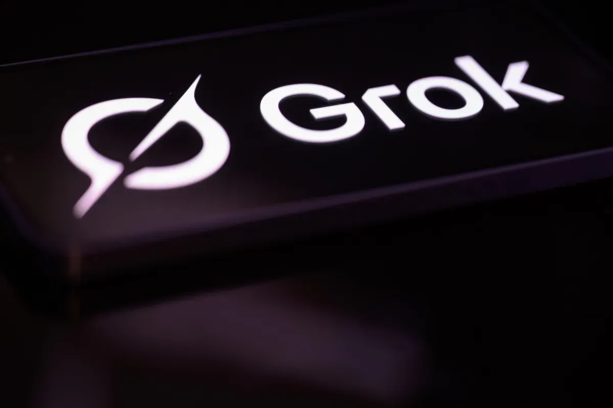 Grok 標誌