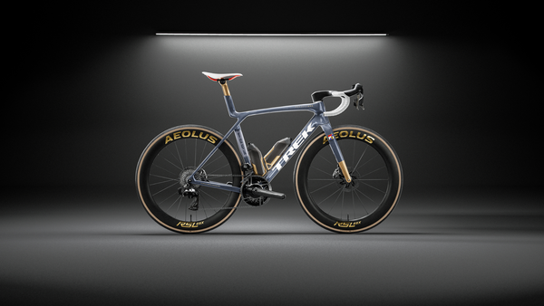 How Trek uses Adobe Substance 3D to create digital twins for their high-performance bikes | Adobe Blog 官方文章封面