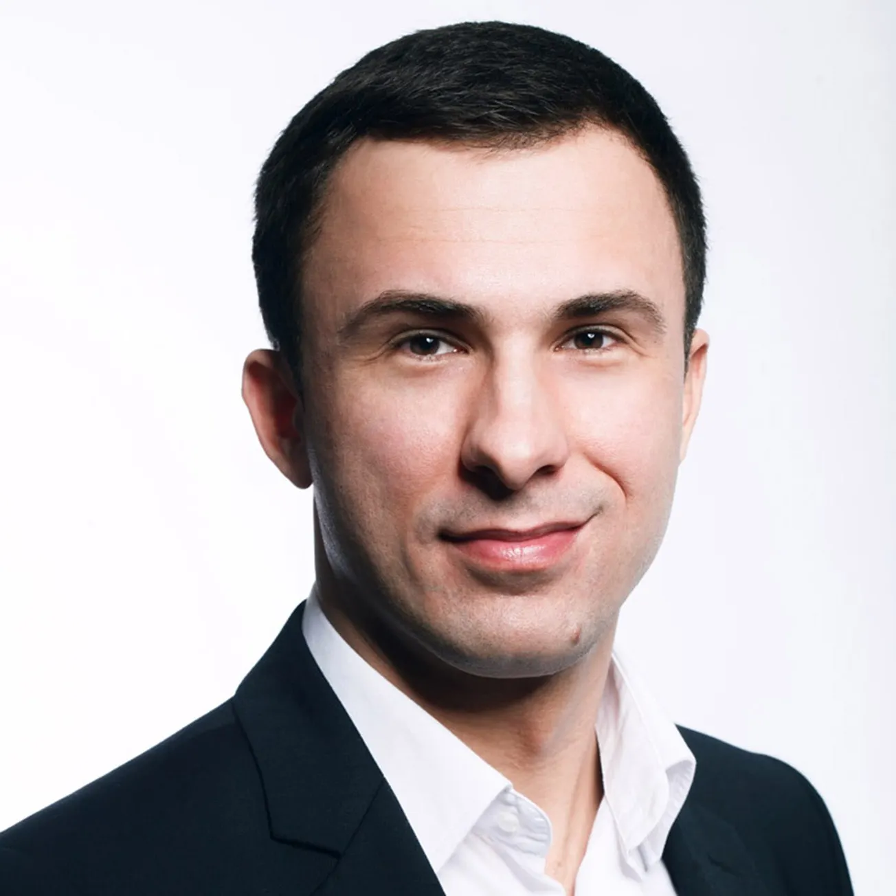 Marushka Named Dual Recipient of 3A Composites Awards