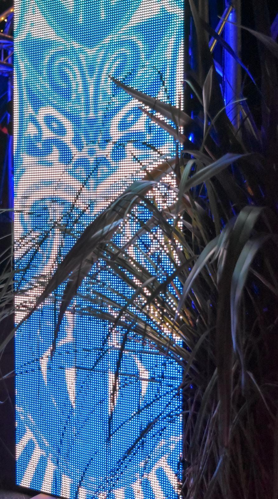 Traditional vs Modern