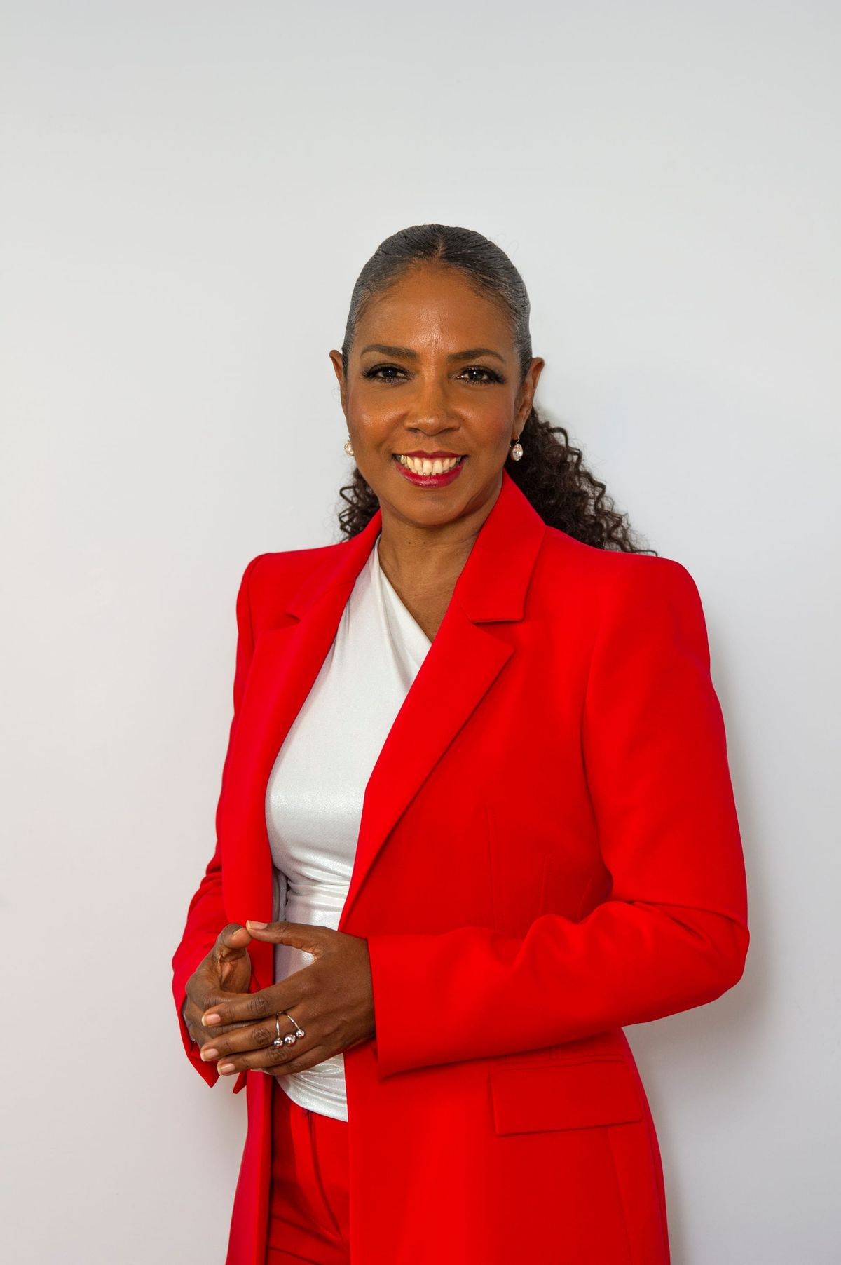 Honey Jam's Ebonnie Rowe appointed to the Order of Canada