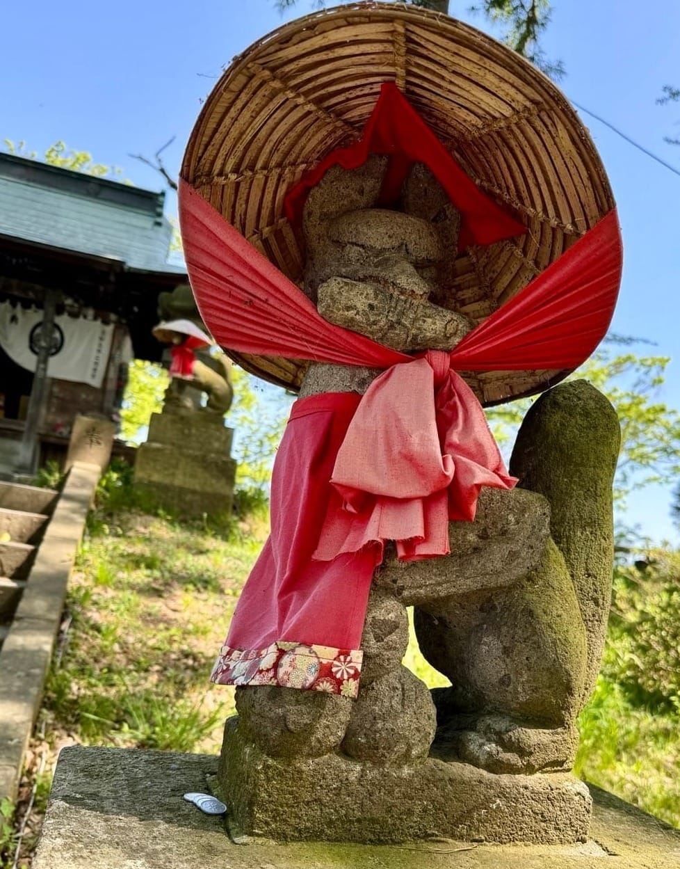 与城址传说相连的稻荷神社