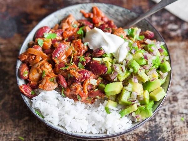 Chilli con chicken bowl